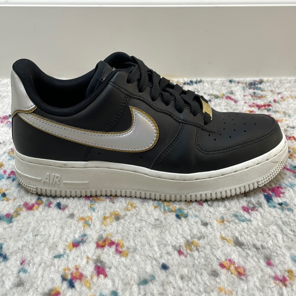 Women’s Nike Air Force 1